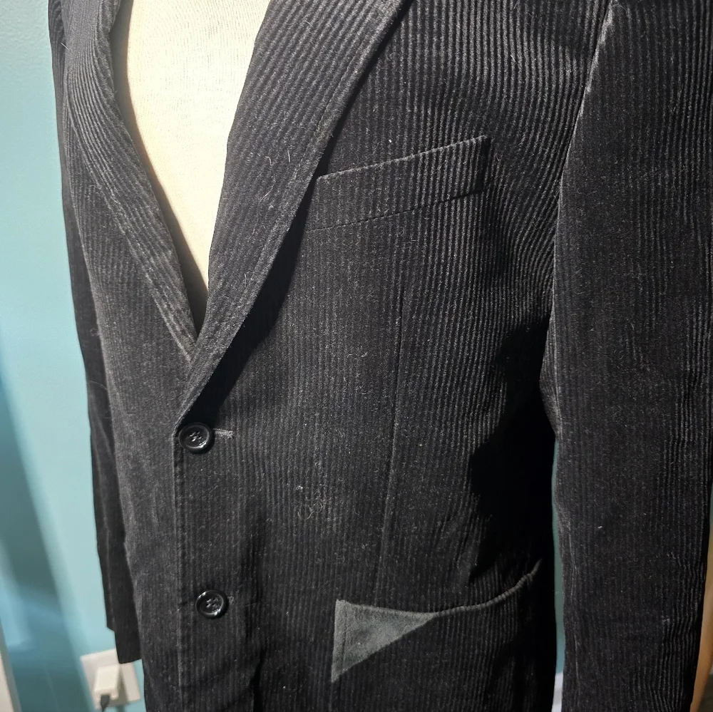 Sophisticated Giorgio Armani Black Corduroy Blazer